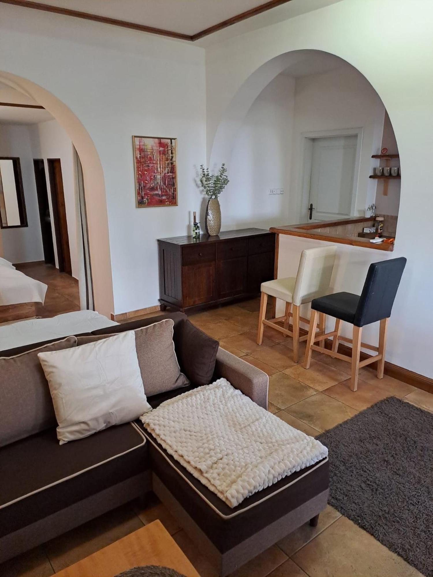 Apartman Romana Postorna Exterior photo