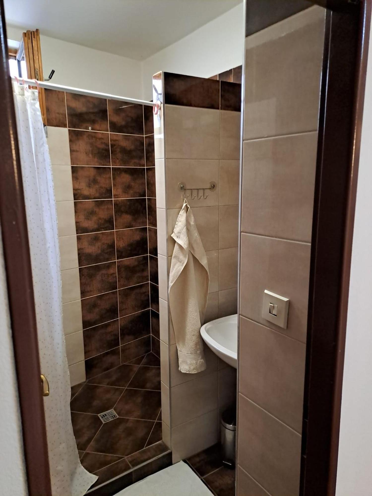 Apartman Romana Postorna Exterior photo